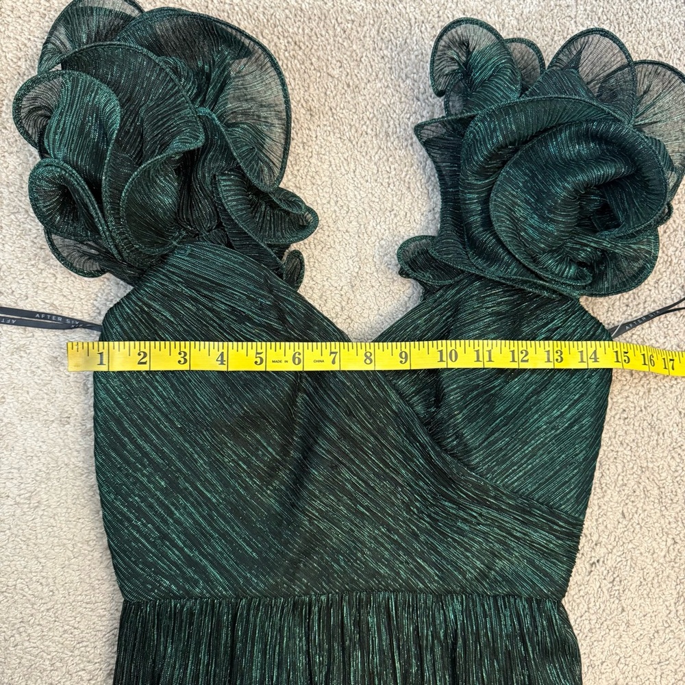 After Six 6883 Covertible Ruffle Strap Pleated Gown Metallic Evergreen S - Picture 6 of 8